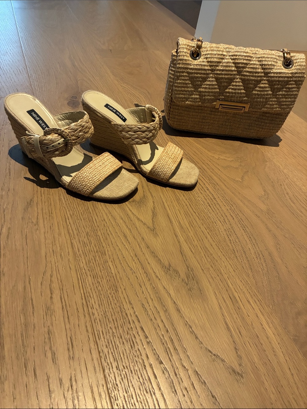 Bundle of 2 Women Woven Straw Crossbody Bag & Wedge Sandal. Size 7. Natural.